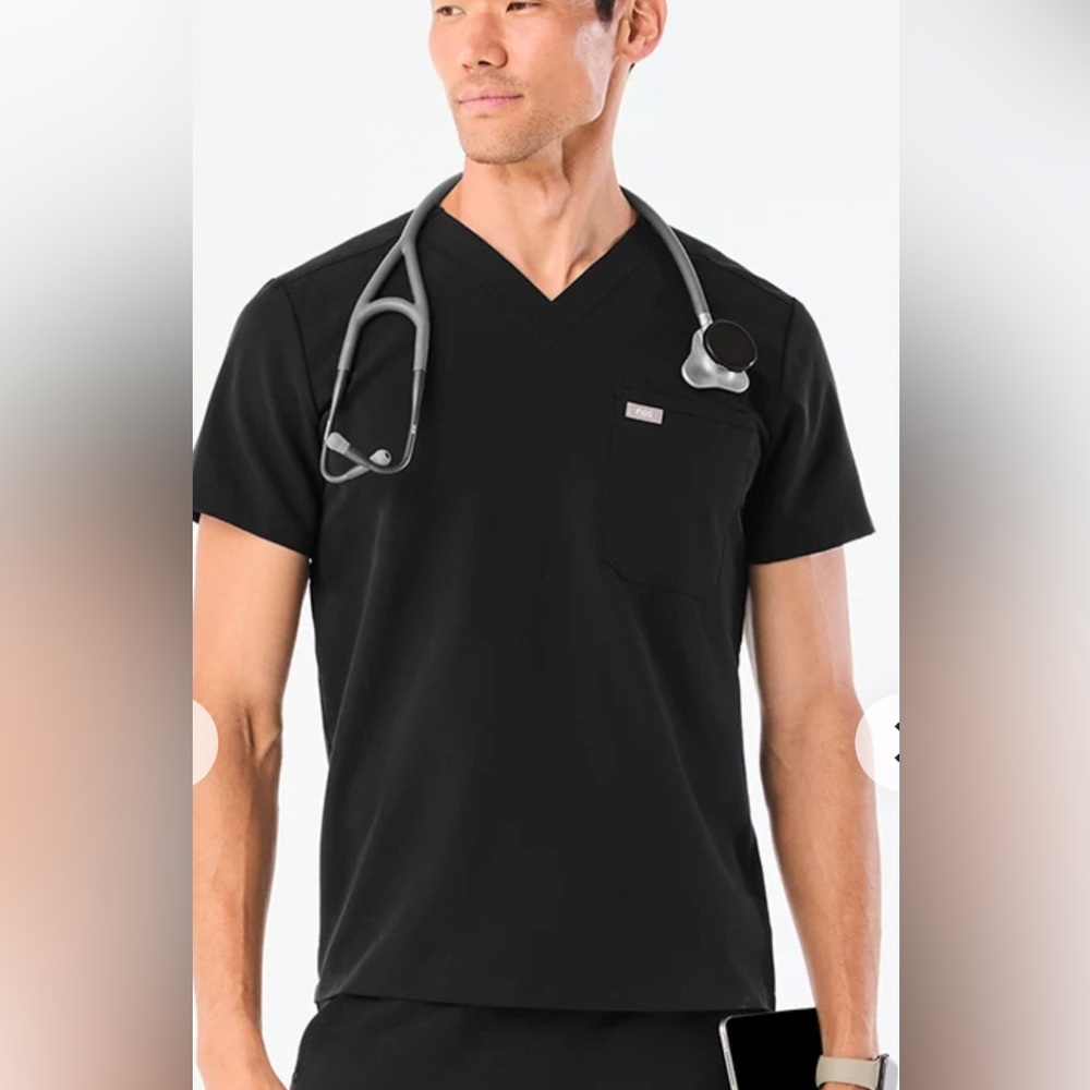 NWT Figs Leon Slim Men's Black Scrub Top
